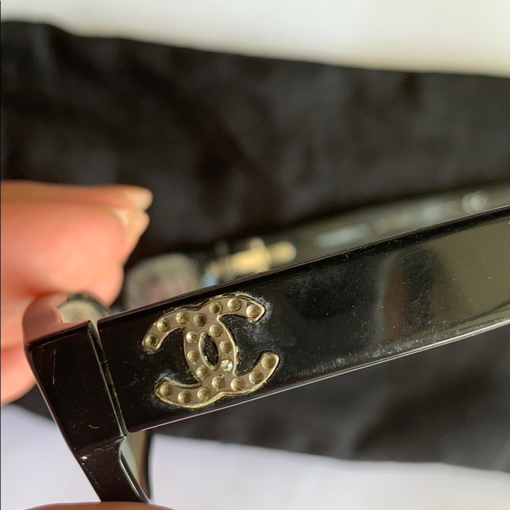 Authentic Chanel glasses - Picture 4 of 5